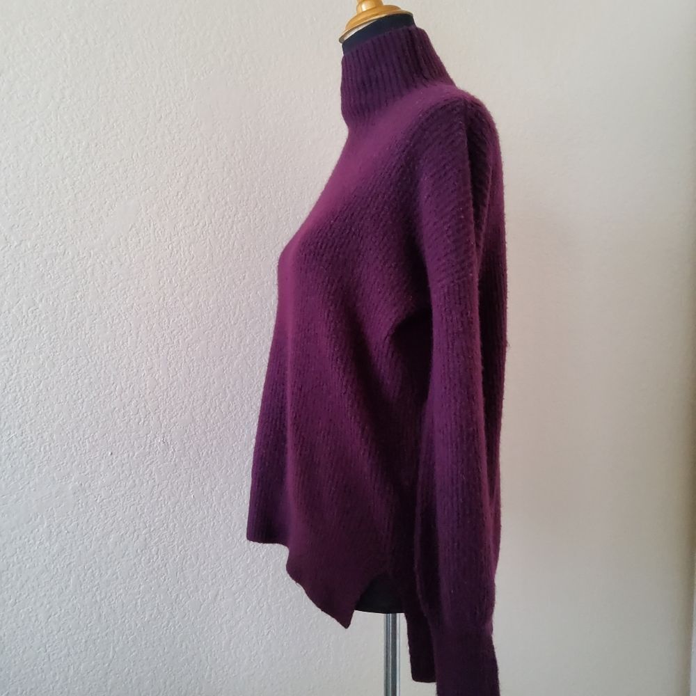 New French Connection Puff Sleeve Mock Neck Turtleneck Sweater Size S Purple - Picture 3 of 8